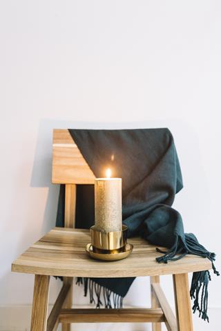 Chocolate Chia Pomegranate Bites