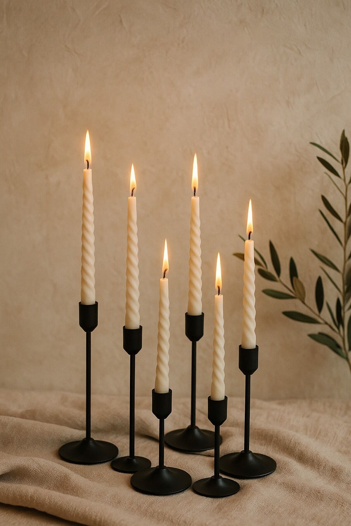 4’lü Spiral Mum Seti – 20 Cm Beyaz | Modern Dekoratif Burgulu Mum