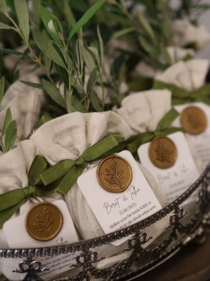 Nişan Hediyeliği Keseli Zeytin Fidesi